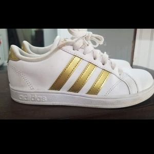 Adidas Girls Shoes Y1